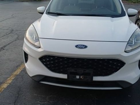 Used 2020 Ford Escape SE AWD/4WD image 1