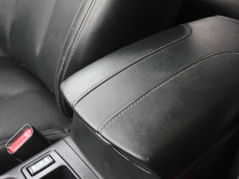 Used 2017 Nissan Rogue SL image 23