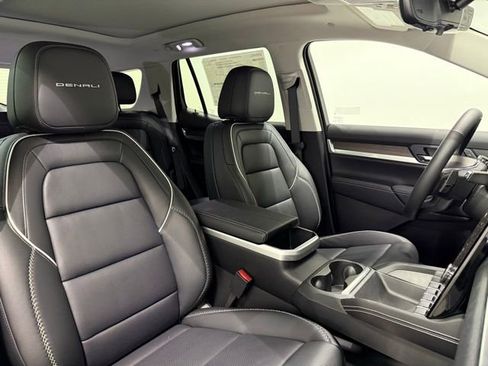 New 2026 GMC Terrain Denali image 32