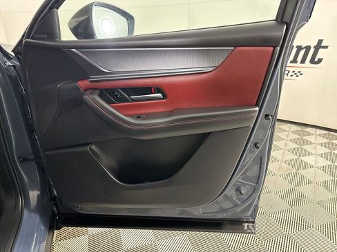 Used 2025 MAZDA CX-70 Plug-In Hybrid w/ Premium Plus image 28