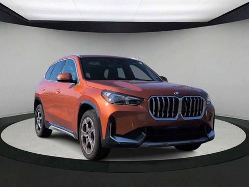 Used 2025 BMW X1 xDrive28i w/ Convenience Package image 2