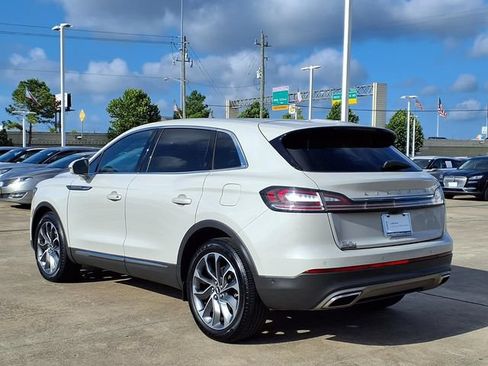 Certified 2023 Lincoln Nautilus Reserve FWD image 23