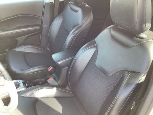 Used 2018 Jeep Compass Latitude w/ Popular Equipment Group image 24