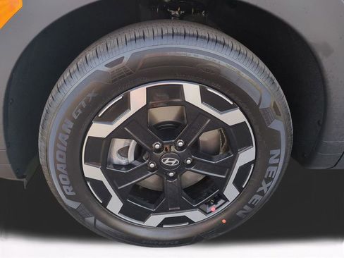 New 2026 Hyundai Santa Fe SE image 11