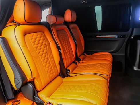 Used 2023 Mercedes-Benz Metris Passenger image 23