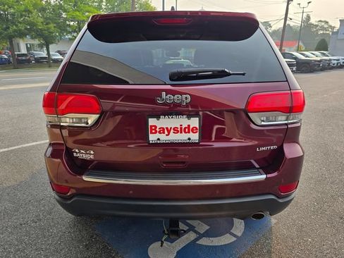Used 2017 Jeep Grand Cherokee Limited w/ Luxury Group II AWD/4WD image 34