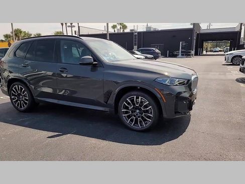New 2026 BMW X5 xDrive40i w/ M Sport Package image 24