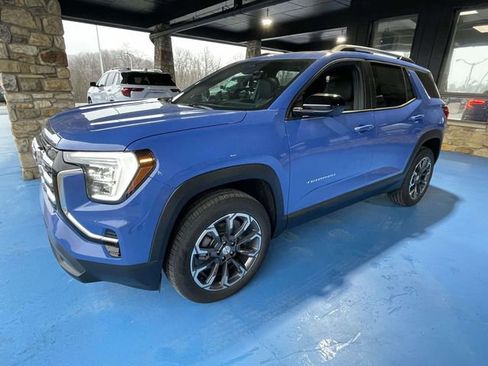 New 2026 GMC Terrain Elevation w/ Elevation Premium Package image 3