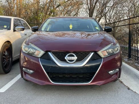 Used 2017 Nissan Maxima 3.5 S image 2