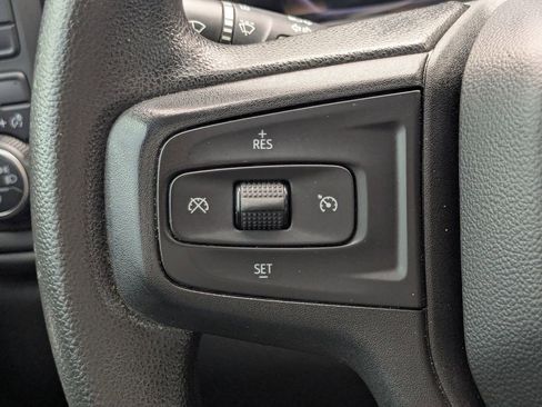 Certified 2022 Chevrolet Silverado 2500 Custom w/ Custom Value Package AWD/4WD image 23