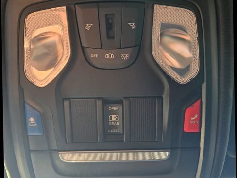 Used 2022 RAM 1500 Big Horn image 26