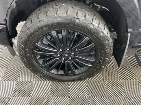 Used 2024 Ford F150 Platinum AWD/4WD image 31