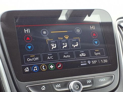 Used 2025 Chevrolet Malibu LT image 7