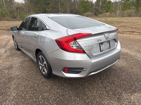 Used 2019 Honda Civic LX image 4