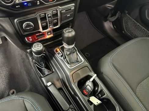 Used 2022 Jeep Wrangler Unlimited Rubicon 4xe w/ Cold Weather Group image 20