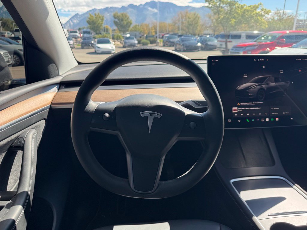 Used 2023 Tesla Model Y Long Range AWD/4WD image 19