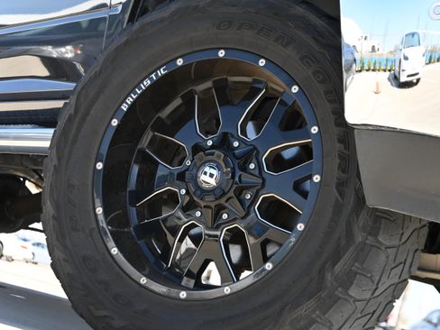 Used 2017 RAM 1500 Big Horn image 10