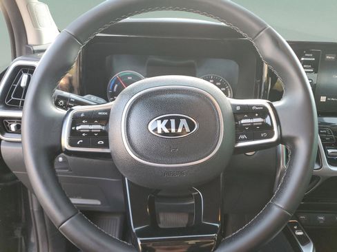 Certified 2021 Kia Sorento S image 19