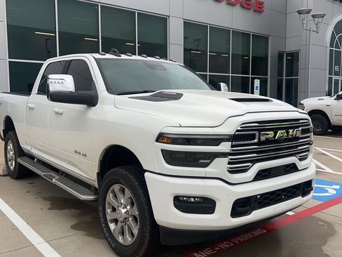 Used 2026 RAM 2500 Laramie w/ Sport Appearance Package AWD/4WD image 1