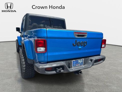 Used 2022 Jeep Gladiator Sport AWD/4WD image 8