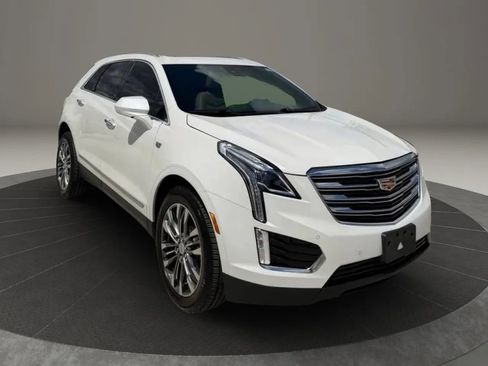 Used 2017 Cadillac XT5 Premium Luxury AWD/4WD image 1
