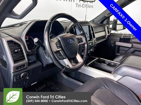 Used 2022 Ford F350 Platinum AWD/4WD image 3