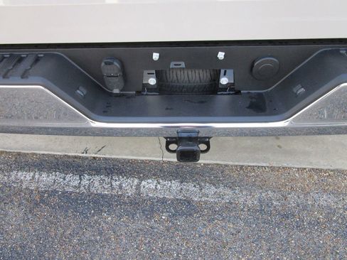 New 2026 GMC Sierra 1500 Pro w/ Pro Value Package image 16