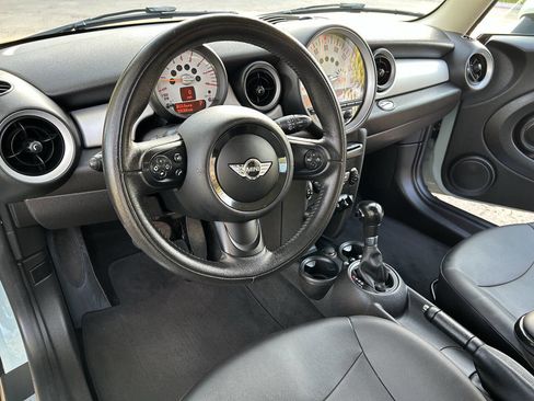 Used 2013 MINI Cooper Hardtop FWD image 7