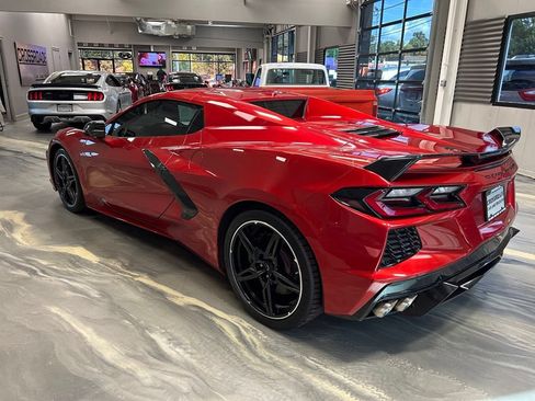 Used 2022 Chevrolet Corvette Stingray Preferred Conv w/ Z51 Performance Package RWD image 34