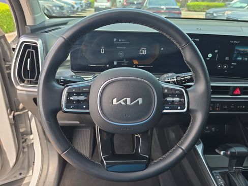 Certified 2024 Kia Sorento S w/ Panoramic Sunroof Package FWD image 31