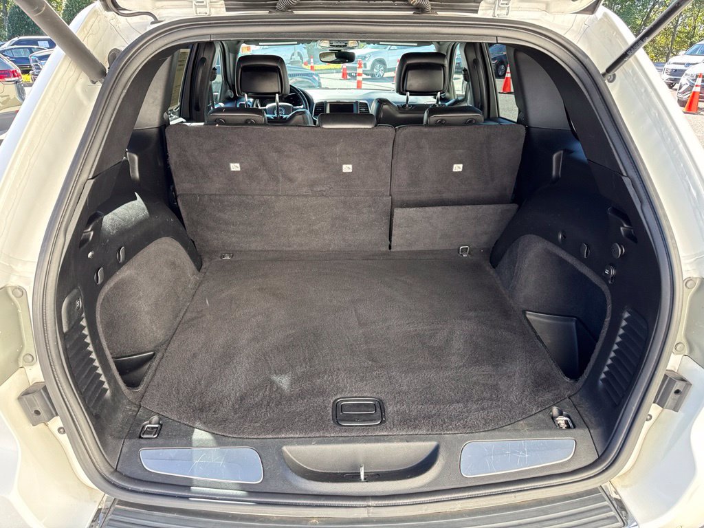 Used 2018 Jeep Grand Cherokee Limited AWD/4WD image 11