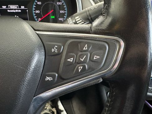 Used 2020 Chevrolet Malibu LT w/ Leather Package FWD image 36