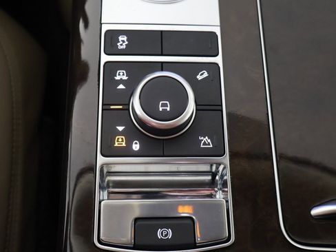 Used 2020 Land Rover Range Rover HSE image 59