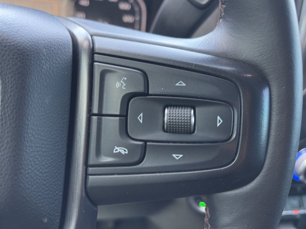 Used 2020 GMC Sierra 1500 AT4 w/ AT4 Premium Package AWD/4WD image 20