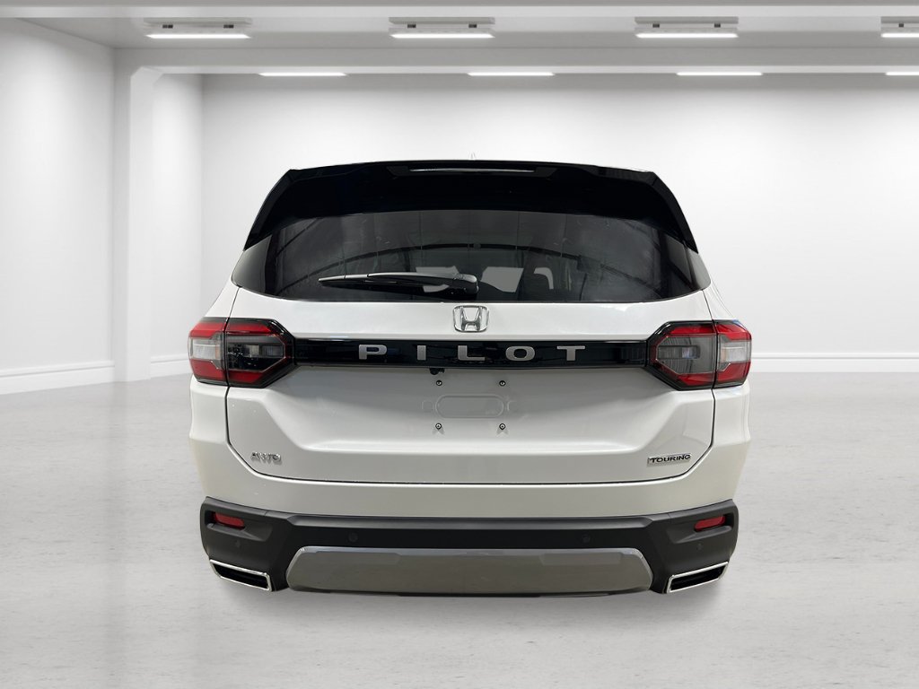 New 2026 Honda Pilot Touring image 4