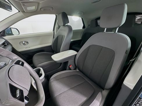 Used 2024 Hyundai Ioniq 5 SEL image 13