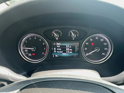 Used 2018 Buick Enclave Essence FWD image 24
