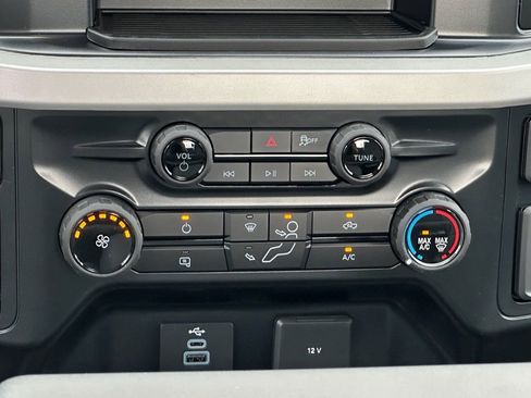 New 2026 Ford F250 XL w/ XL Chrome Package image 14