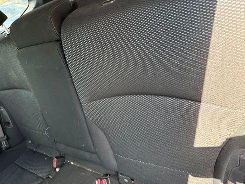 Used 2019 Subaru Outback 2.5i Premium AWD/4WD image 16