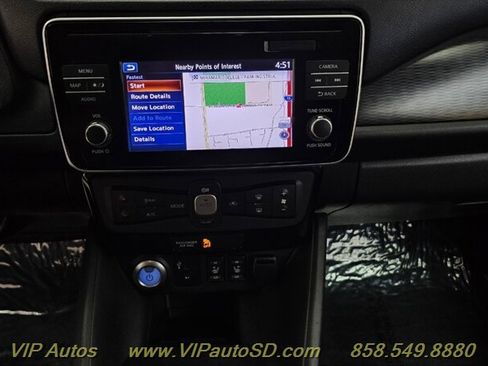 Used 2018 Nissan Leaf SL w/ SL Technology Package FWD image 22