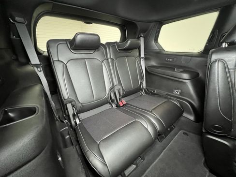 Used 2024 Jeep Grand Cherokee L Limited w/ Luxury Tech Group II image 9