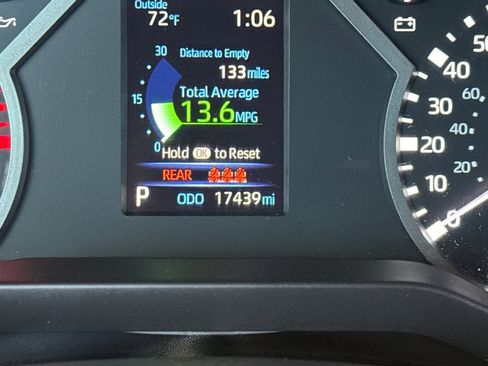 Used 2023 Toyota Tundra Limited image 25