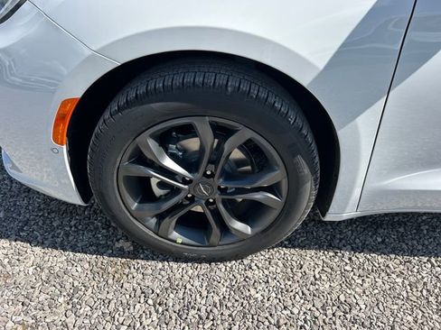 New 2026 Chrysler Pacifica Select image 45