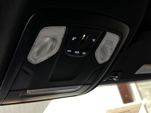 Used 2022 RAM 2500 Tradesman AWD/4WD image 32