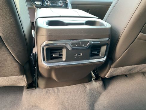 Used 2024 GMC Sierra 1500 Denali AWD/4WD image 24