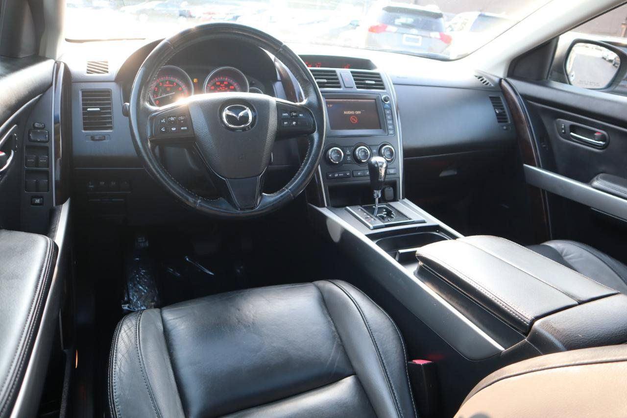 Used 2010 MAZDA CX-9 Grand Touring w/ Moonroof & Bose Audio Pkg AWD/4WD image 18