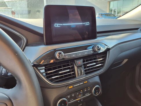 Certified 2023 Ford Escape Active image 10