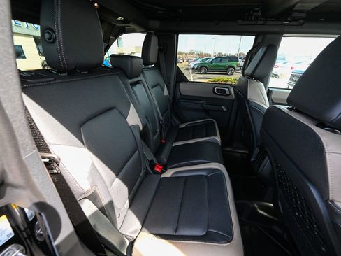 New 2026 Ford Bronco Big Bend w/ Black Diamond Package image 23