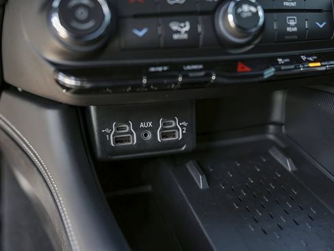 Used 2025 Dodge Durango SRT Hellcat w/ Black Package AWD/4WD image 19