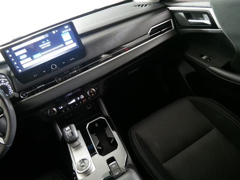 Used 2025 Mitsubishi Outlander ES AWD/4WD image 11